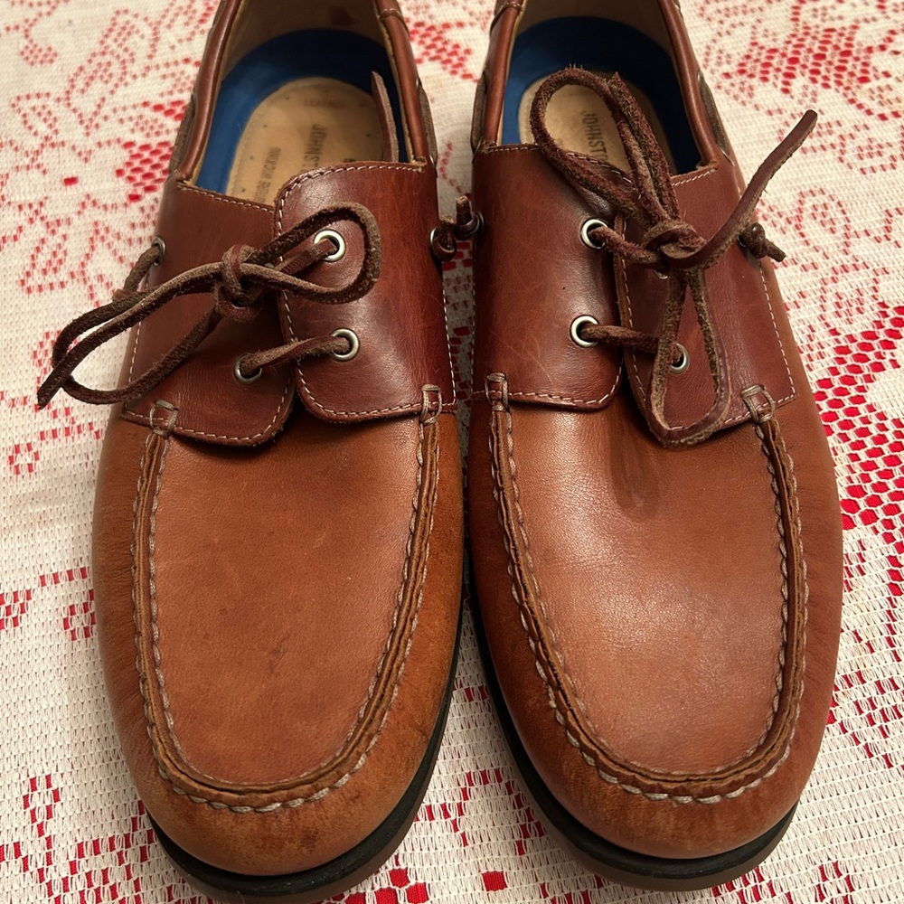 NWOT Johnston and Murphy Size 11.5 Men's Brown Leather Classic Boat Shoes